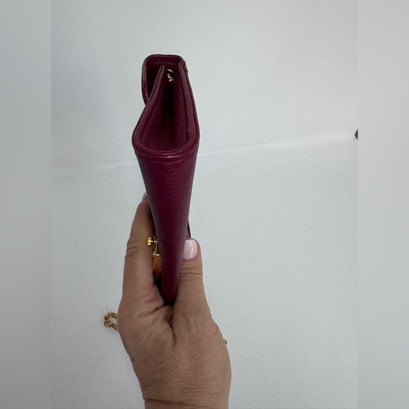 Auth. Louis Vuitton Empriente Saint Germain Pochette in Burgundy - Picture 6 of 13